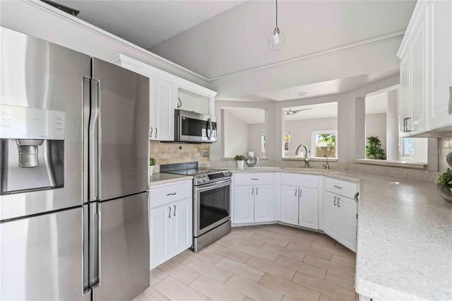 7795 PINE TRACE, Sarasota, FL 34243