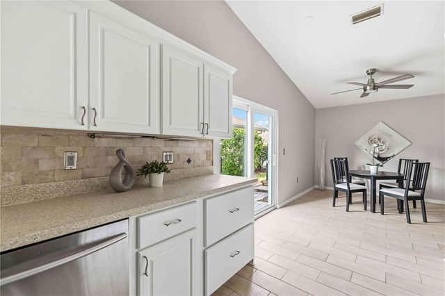 7795 PINE TRACE, Sarasota, FL 34243
