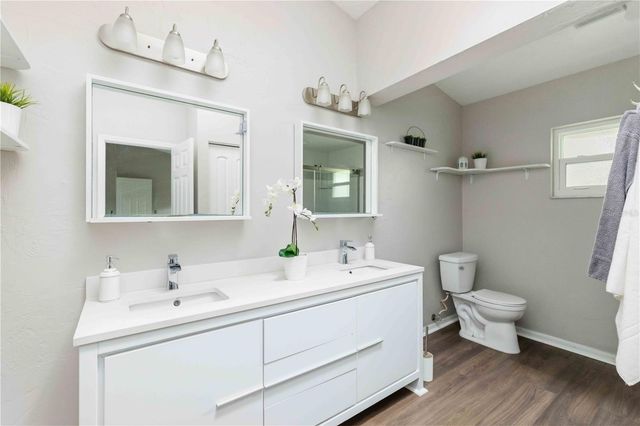 7795 PINE TRACE, Sarasota, FL 34243