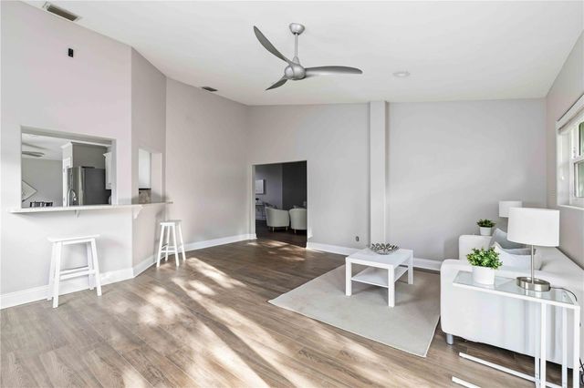 7795 PINE TRACE, Sarasota, FL 34243