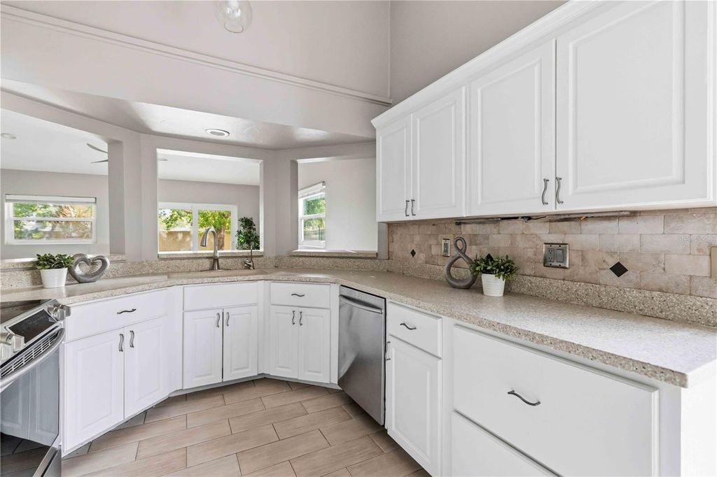Image 14 of property listing at 7795 PINE TRACE, Sarasota, FL 34243