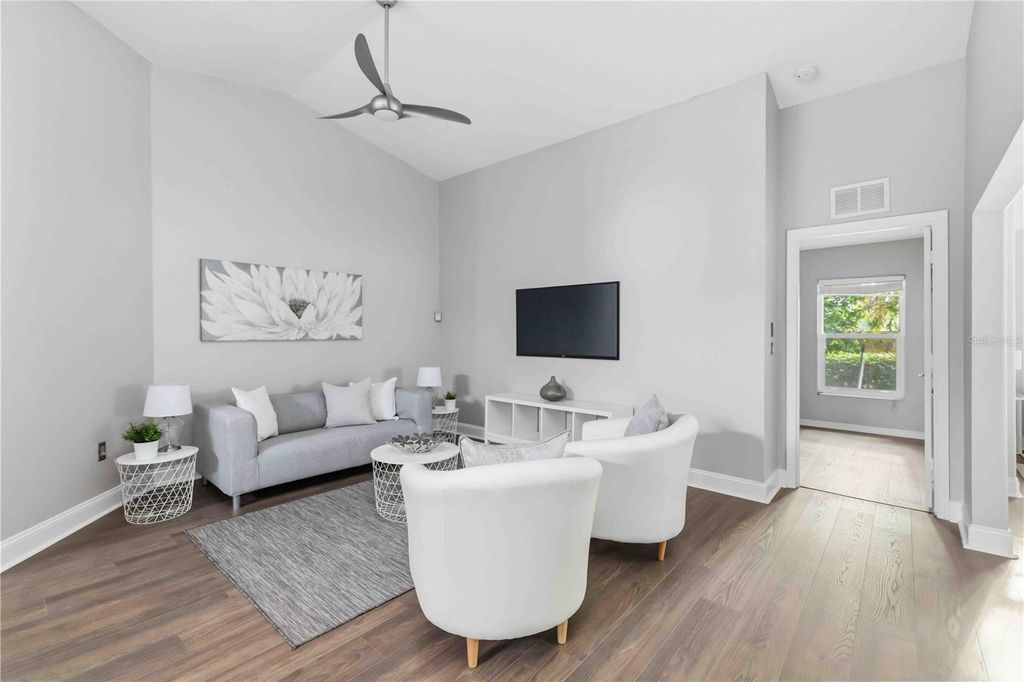 Image 5 of property listing at 7795 PINE TRACE, Sarasota, FL 34243