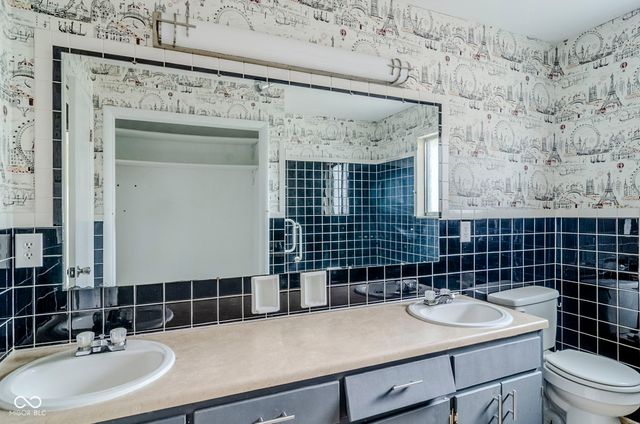 5017 E 14th Street, Indianapolis, IN 46201