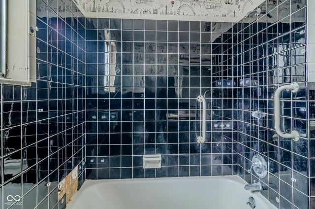 5017 E 14th Street, Indianapolis, IN 46201