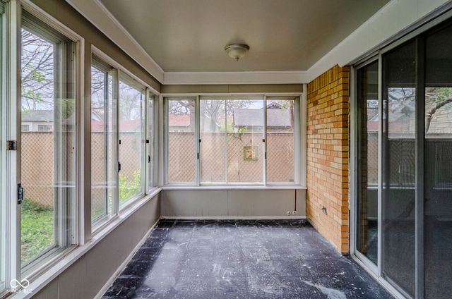 5017 E 14th Street, Indianapolis, IN 46201