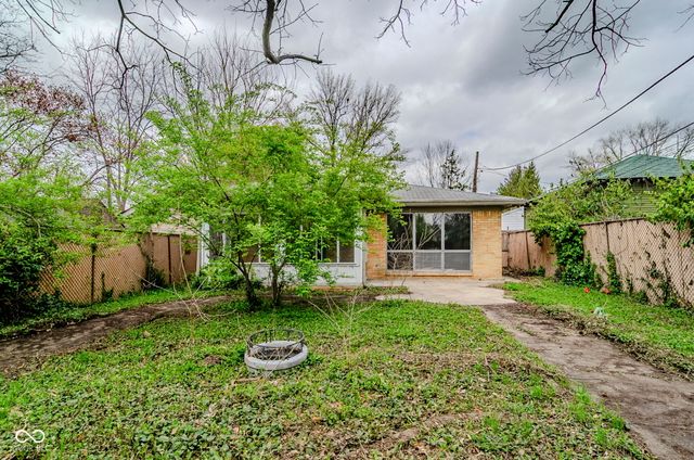 5017 E 14th Street, Indianapolis, IN 46201