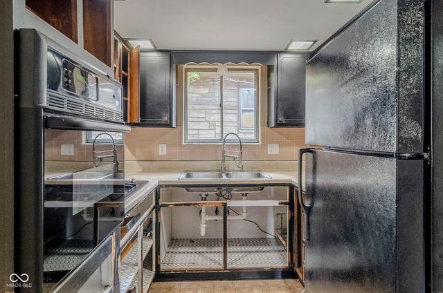 5017 E 14th Street, Indianapolis, IN 46201