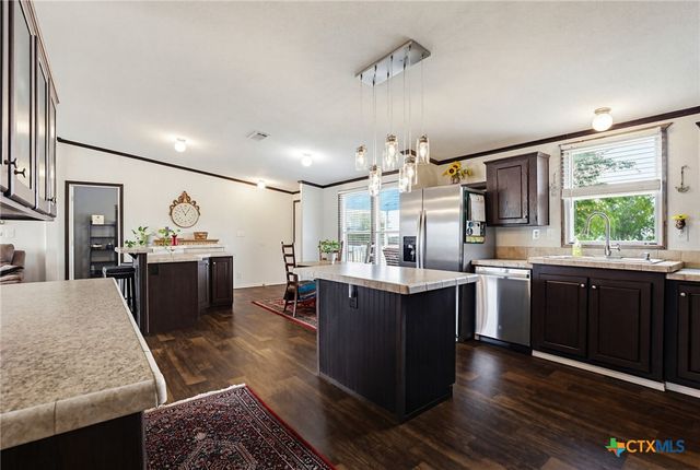 269 Callihan Road, Lockhart, TX 78644