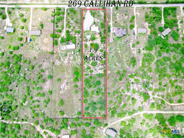 269 Callihan Road, Lockhart, TX 78644