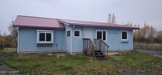 12716 W Hawk Lane, Houston, AK 99694