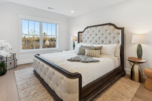 32 Birch Brook Landing 27, Lynn, MA 01905