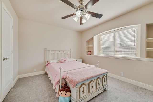 102 Cimmaron Court, Alvarado, TX 76009