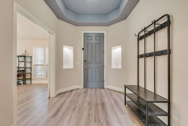 102 Cimmaron Court, Alvarado, TX 76009