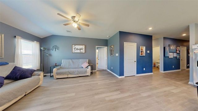 6021 Toby Bend, Bryan, TX 77807