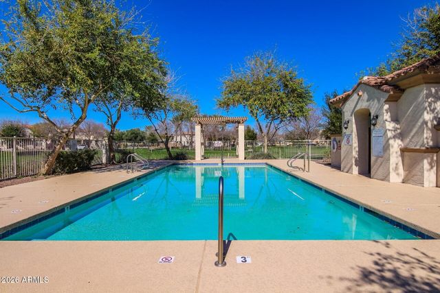 3331 E JASPER Drive, Gilbert, AZ 85296