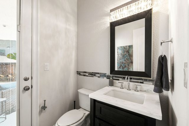 1043 Running Bay, Frisco, TX 75036