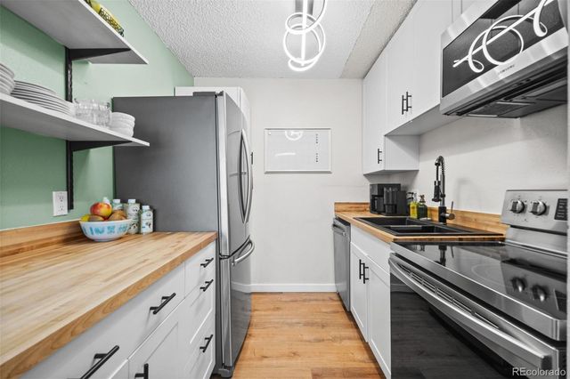2225 S Jasmine Street 217, Denver, CO 80222
