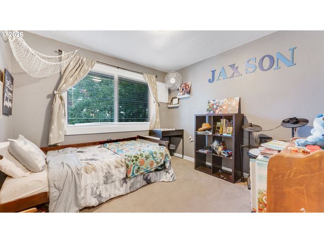 466 Sw 6TH St, Gresham, OR 97080