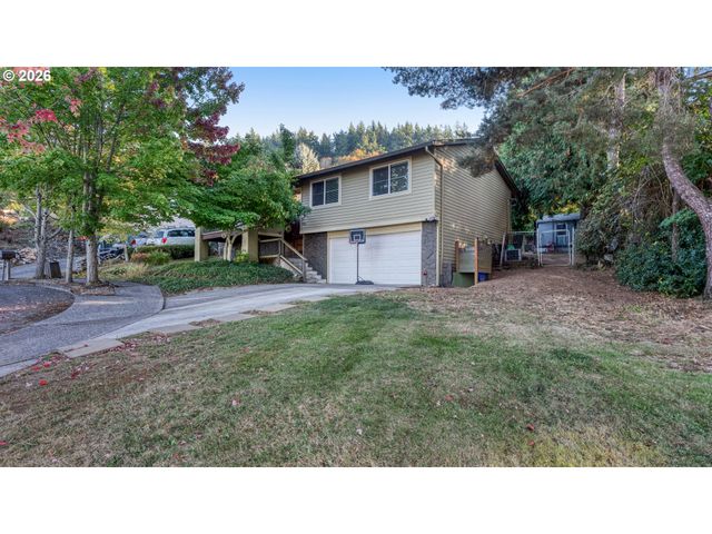466 Sw 6TH St, Gresham, OR 97080