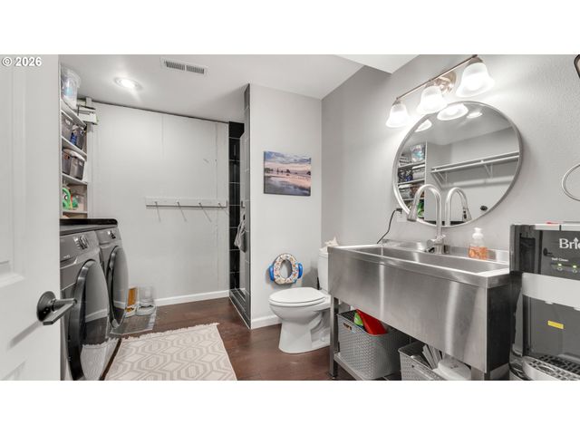 466 Sw 6TH St, Gresham, OR 97080
