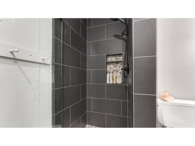 466 Sw 6TH St, Gresham, OR 97080