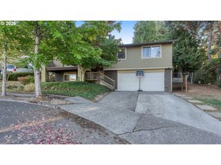 466 Sw 6TH St, Gresham, OR 97080