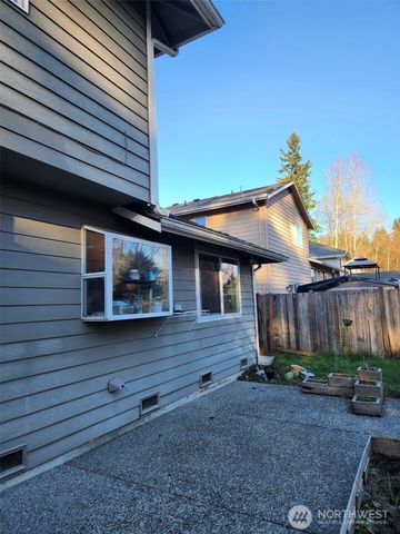 3930 205th Place SW, Lynnwood, WA 98036