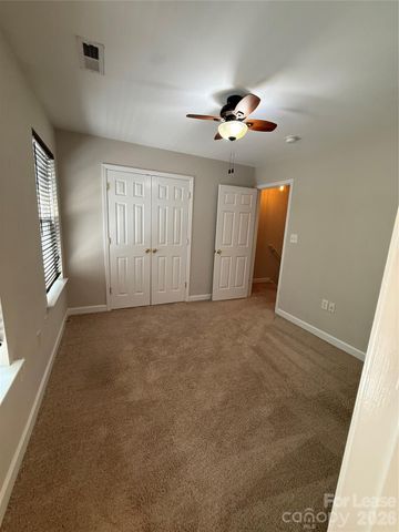 5915 Pisgah Way, Charlotte, NC 28217