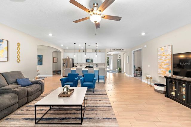 8840 MUGNAI STREET, Riverview, FL 33578