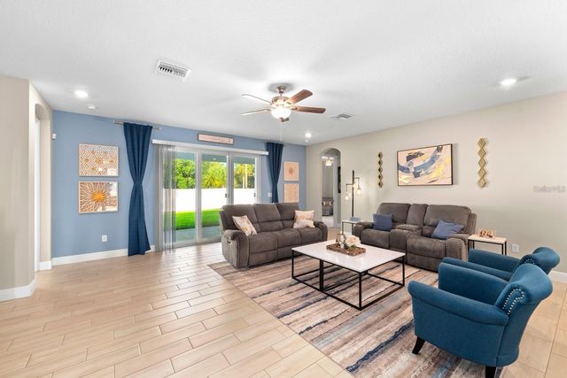 8840 MUGNAI STREET, Riverview, FL 33578