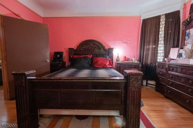 38 Eckert Ave, Newark City, NJ 07112