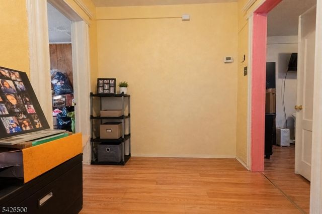 38 Eckert Ave, Newark City, NJ 07112