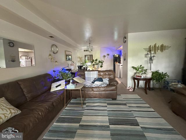 7525 CALVERT ST, Philadelphia, PA 19152