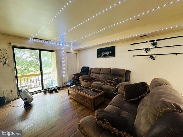 7525 CALVERT ST, Philadelphia, PA 19152