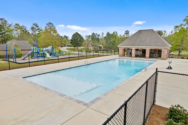 31 Hartley Dr., Hattiesburg, MS 39402