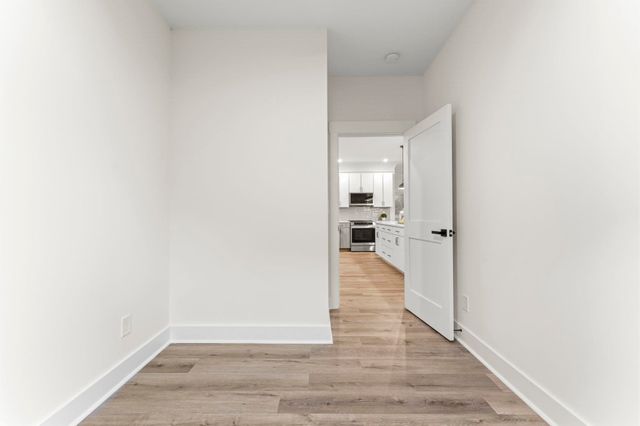 206 Princeton Avenue, Greenville, SC 29607