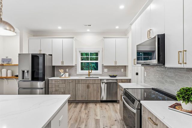 206 Princeton Avenue, Greenville, SC 29607