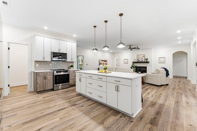 206 Princeton Avenue, Greenville, SC 29607