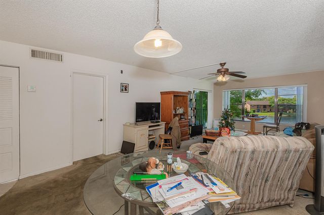 3955 N Nob Hill Road 306, Sunrise, FL 33351
