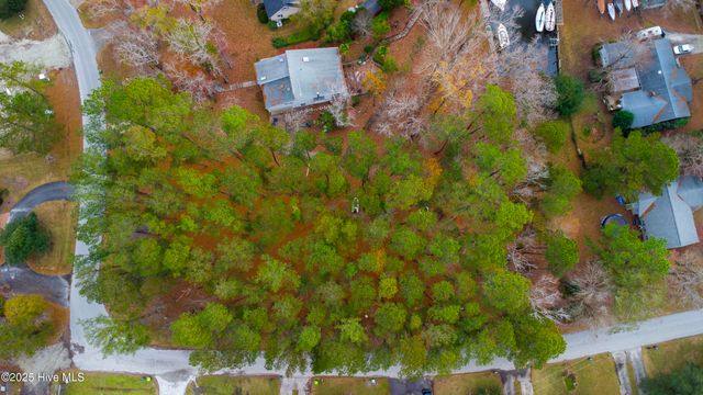 50 Gilgo Road, Oriental, NC 28571