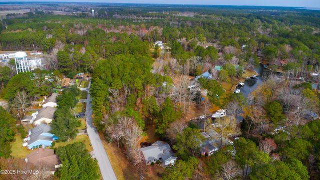 50 Gilgo Road, Oriental, NC 28571