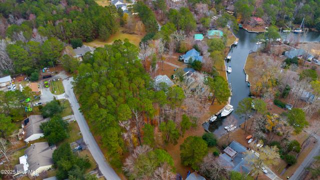 50 Gilgo Road, Oriental, NC 28571