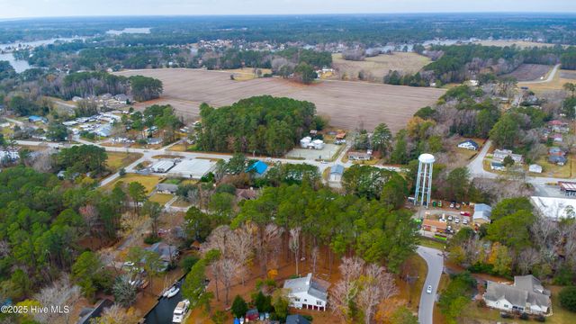 50 Gilgo Road, Oriental, NC 28571