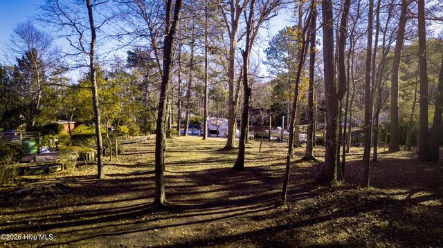 50 Gilgo Road, Oriental, NC 28571