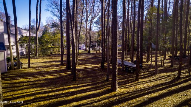 50 Gilgo Road, Oriental, NC 28571