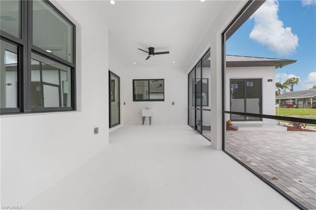 887 6th ST SE, Naples, FL 34117