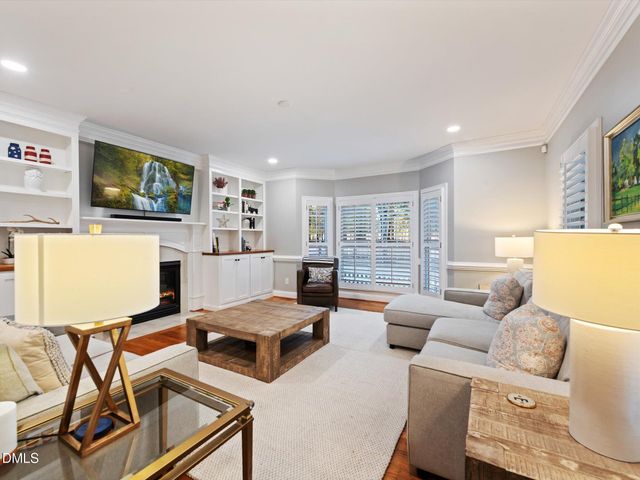 4201 Falls River Avenue, Raleigh, NC 27614