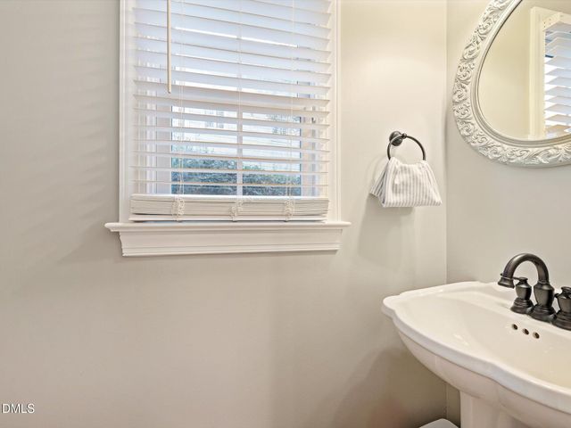 4201 Falls River Avenue, Raleigh, NC 27614