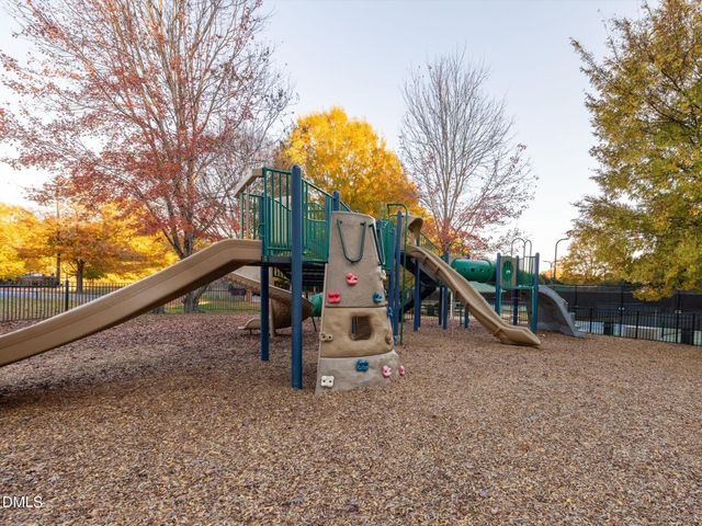 4201 Falls River Avenue, Raleigh, NC 27614