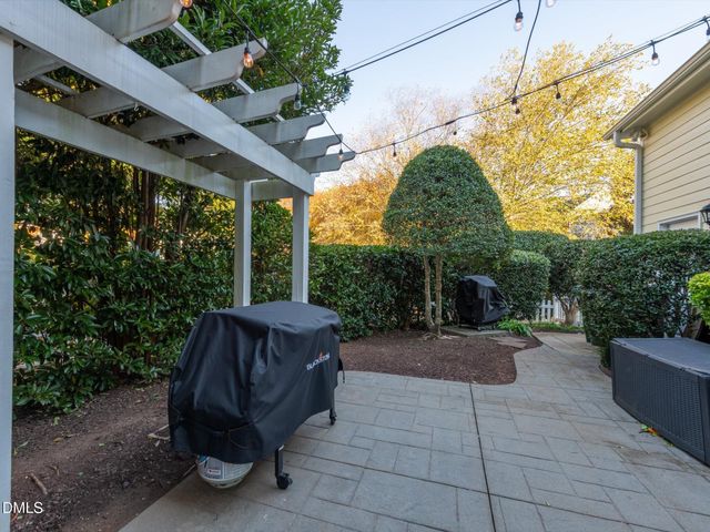 4201 Falls River Avenue, Raleigh, NC 27614